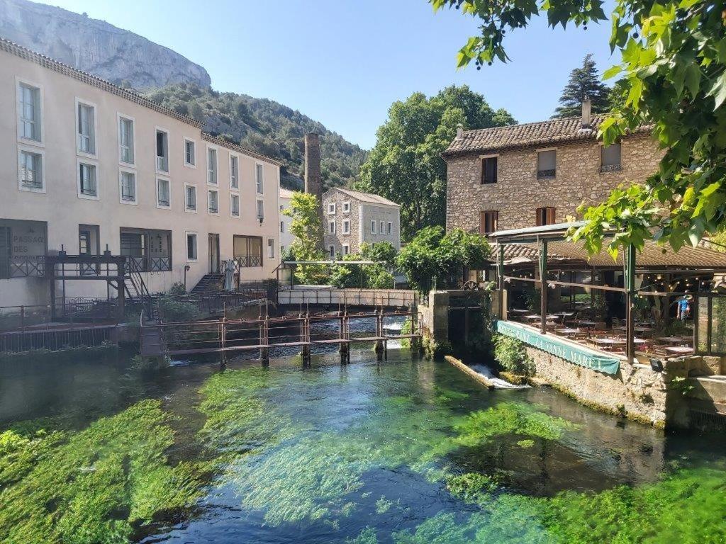 Gite Dans Les Pins Avec Piscine Villa Mazan Exterior photo